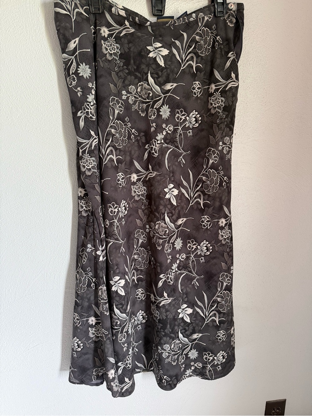 Laura Scott Charcoal and Ivory Floral Midi Skirt